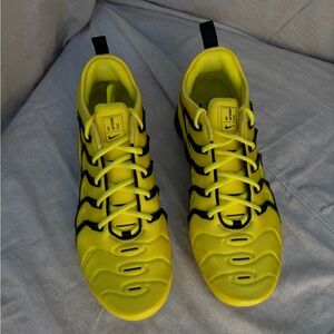 NIKE Vapormax Plus Bumblebee